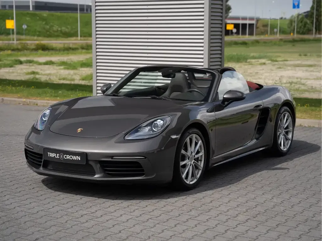 Porsche 718 Boxster
