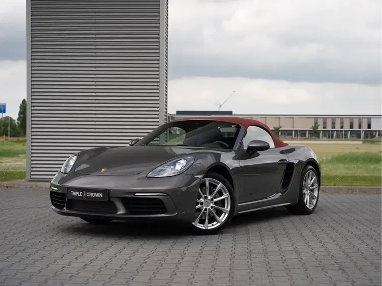 Porsche 718 Boxster