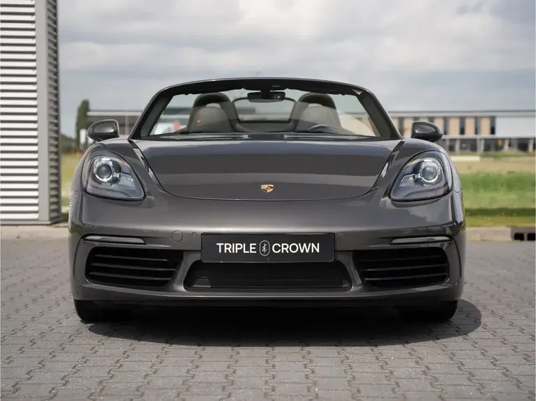 Porsche 718 Boxster
