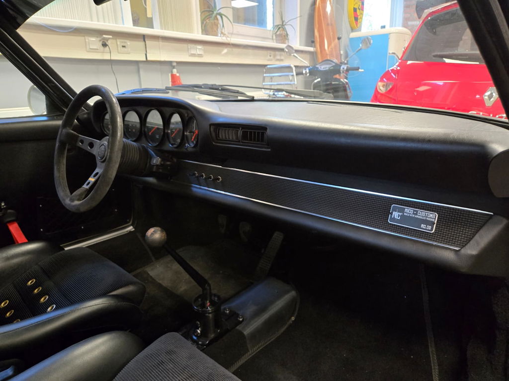 Porsche 911 Backdate