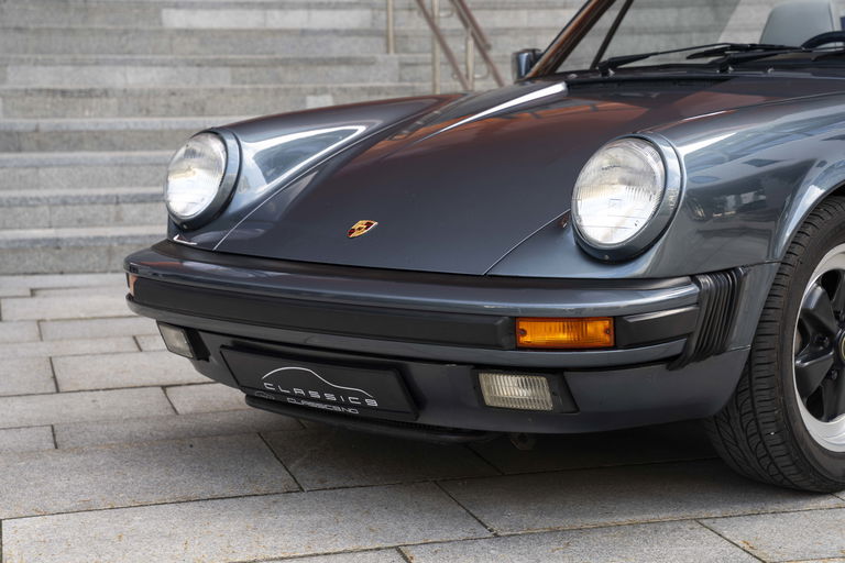 Porsche 911 Carrera 3.2