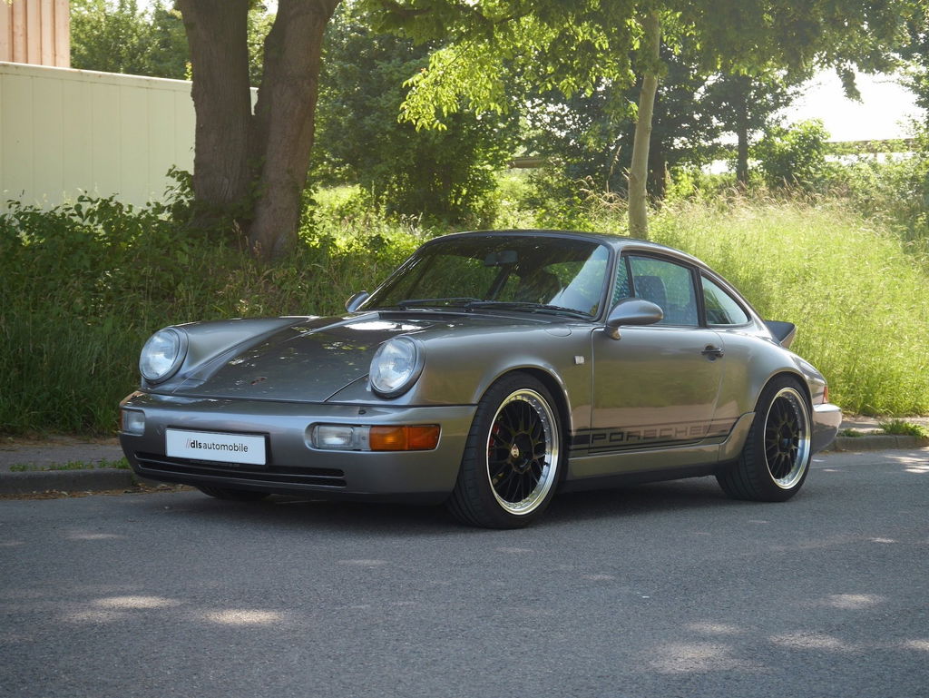 Porsche 964 Carrera 4