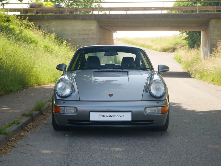 Porsche 964 Carrera 4