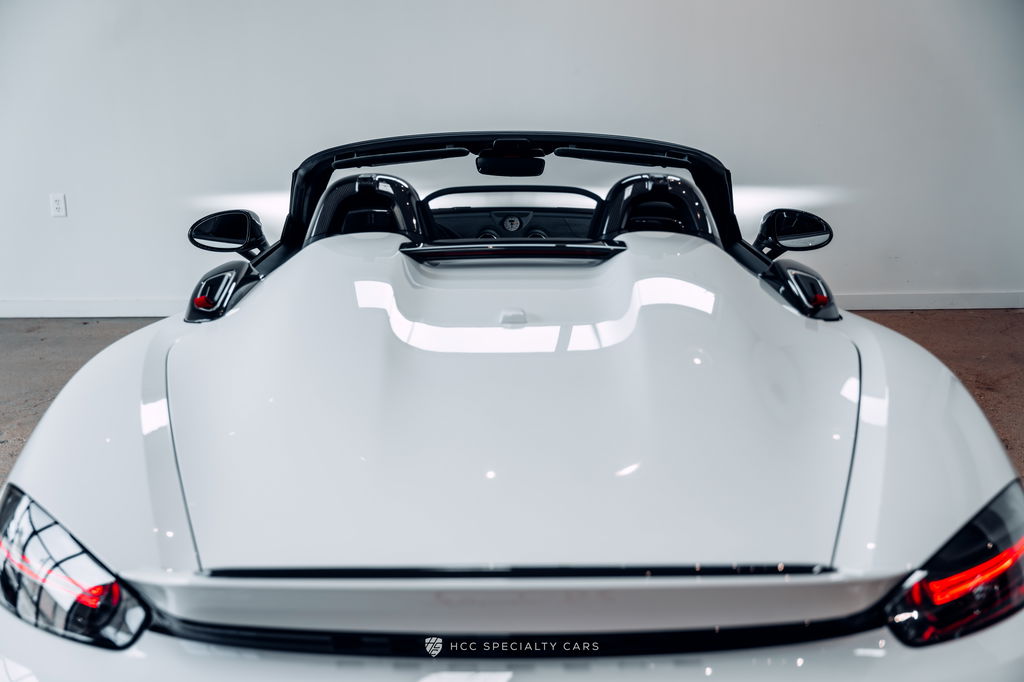 Porsche 718 Spyder RS