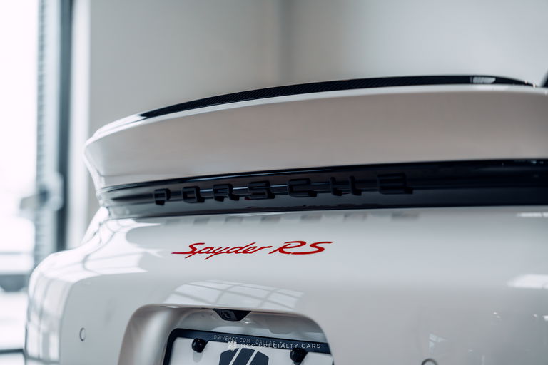 Porsche 718 Spyder RS