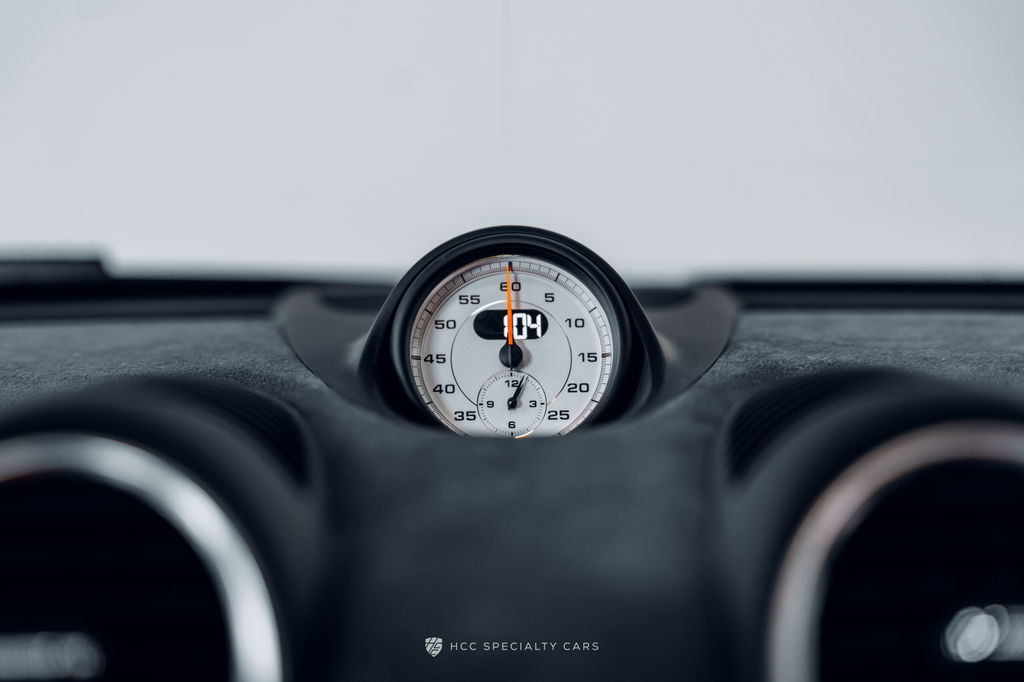 Porsche 718 Spyder RS