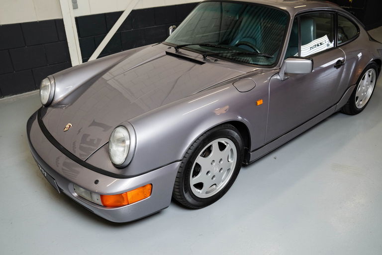 Porsche 964 Carrera 4