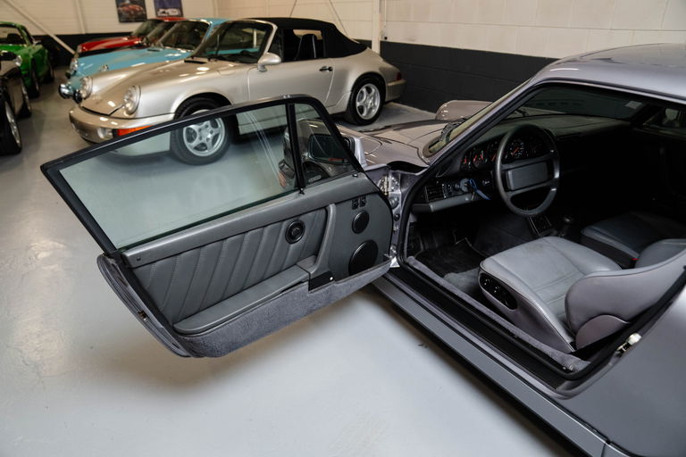 Porsche 964 Carrera 4