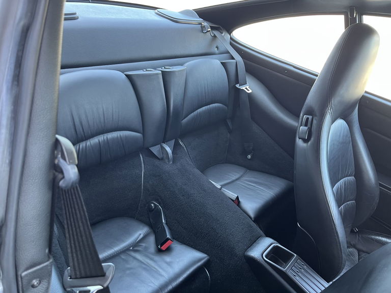 Porsche 993 Carrera 4