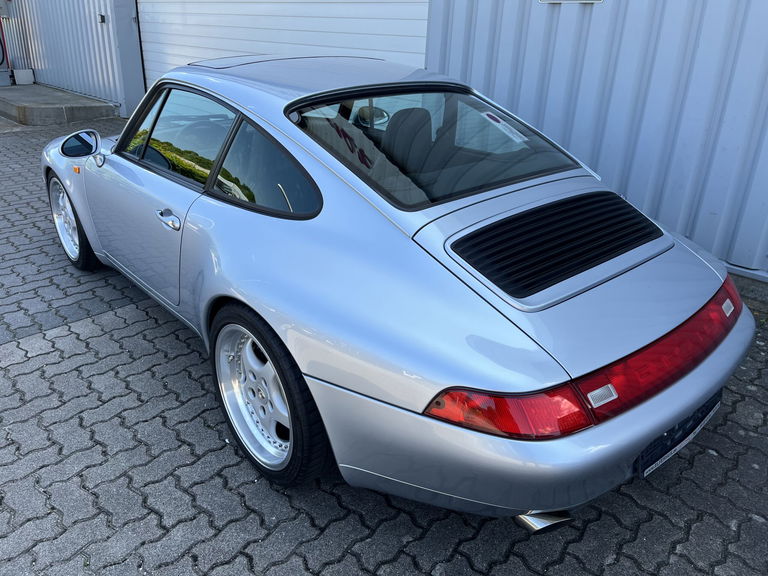 Porsche 993 Carrera 4