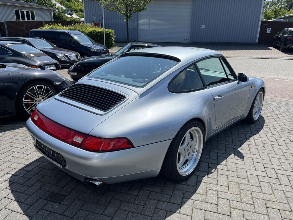 Porsche 993 Carrera 4