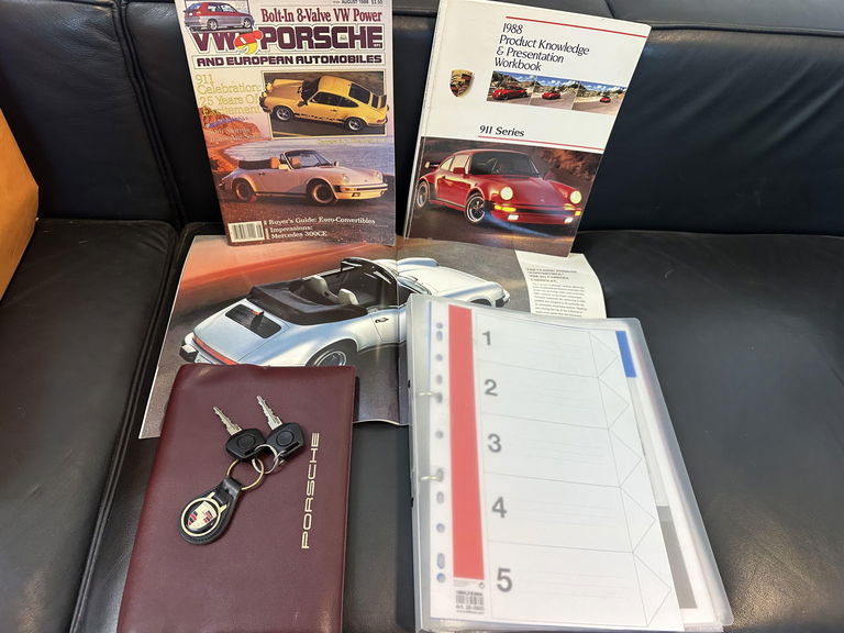 Porsche 911 Carrera 3.2