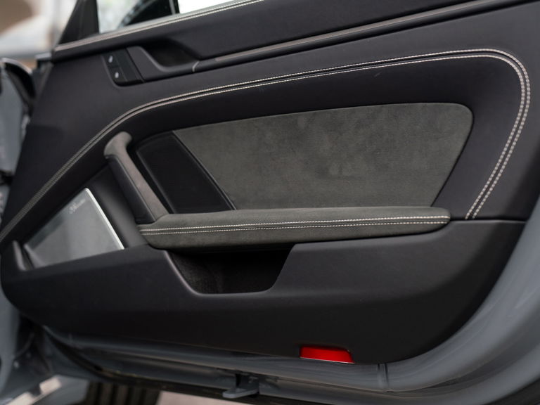 Porsche 992 Targa 4 GTS