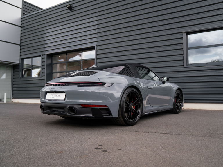 Porsche 992 Targa 4 GTS