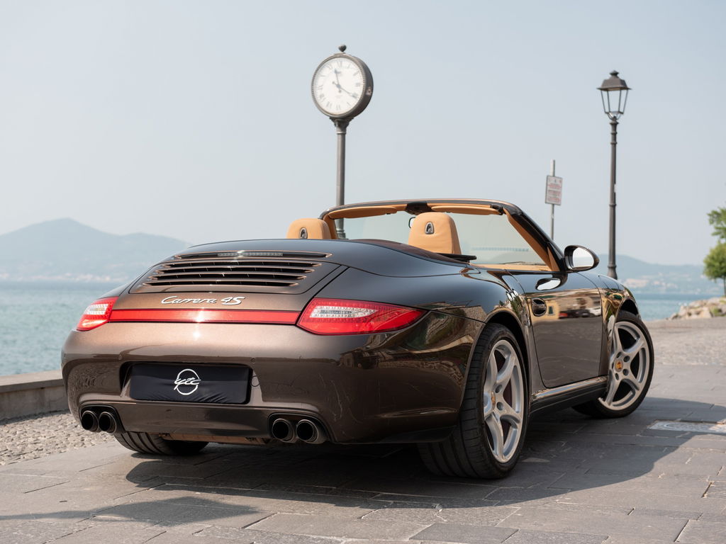 Porsche 997.2 Carrera 4S