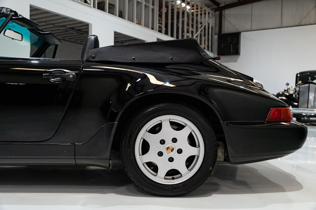 Porsche 964 Carrera 4