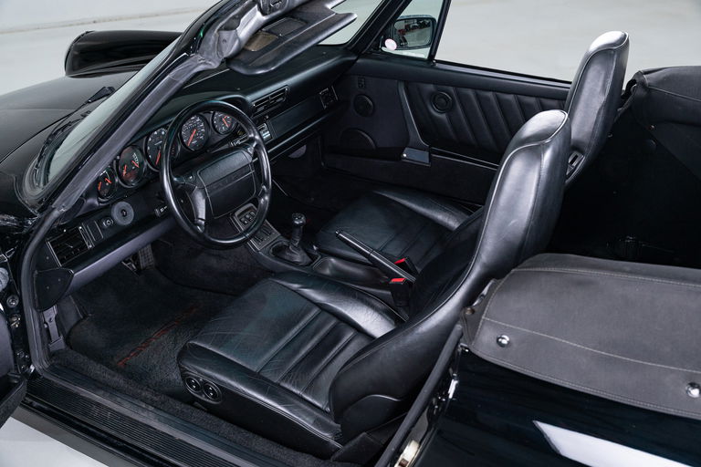 Porsche 964 Carrera 4