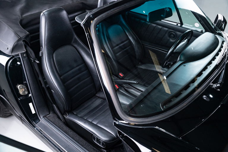 Porsche 964 Carrera 4