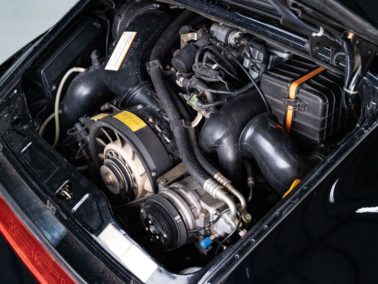 Porsche 964 Carrera 4