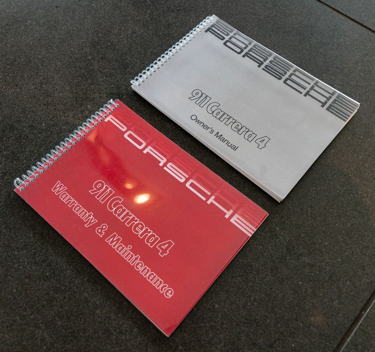 Porsche 964 Carrera 4