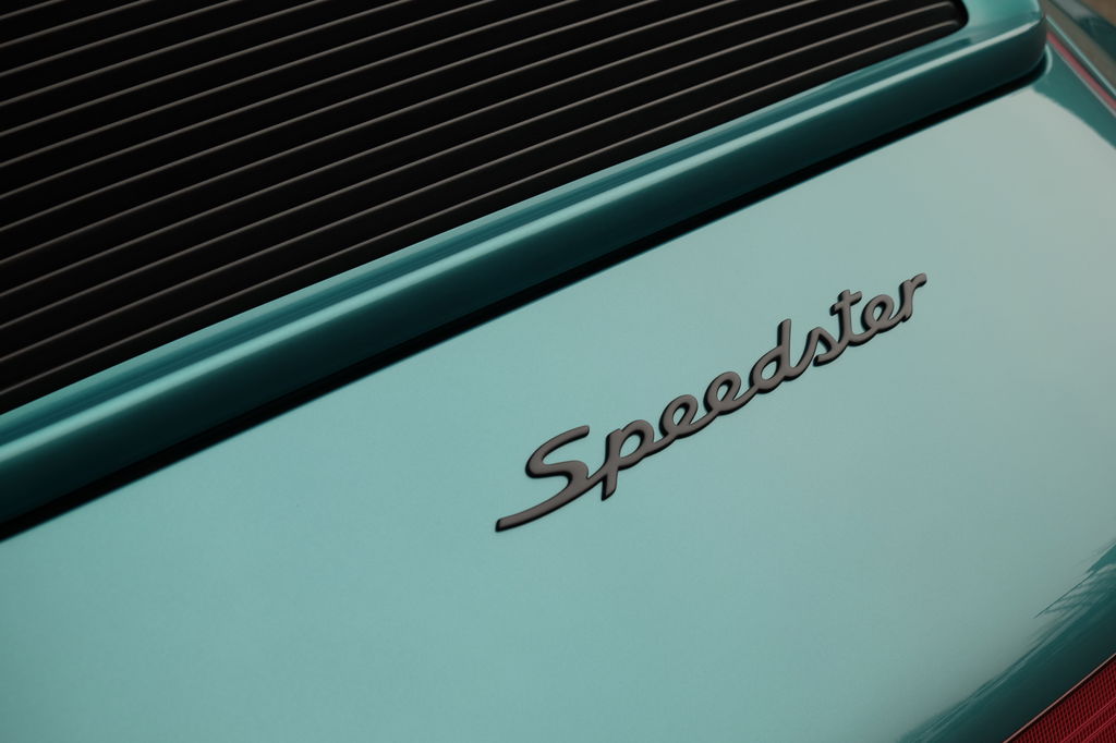 Porsche 964 Carrera 2 Speedster