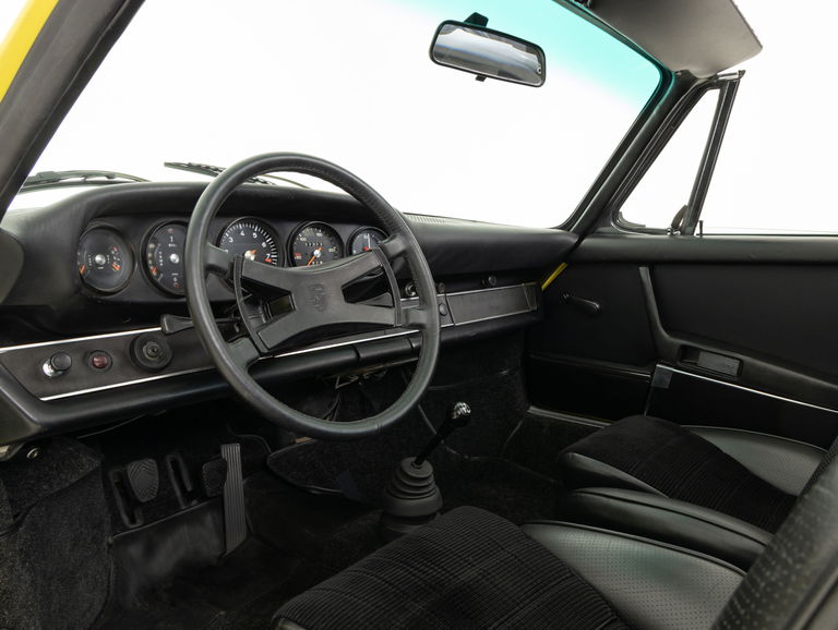 Porsche 911 S (F-Modell)