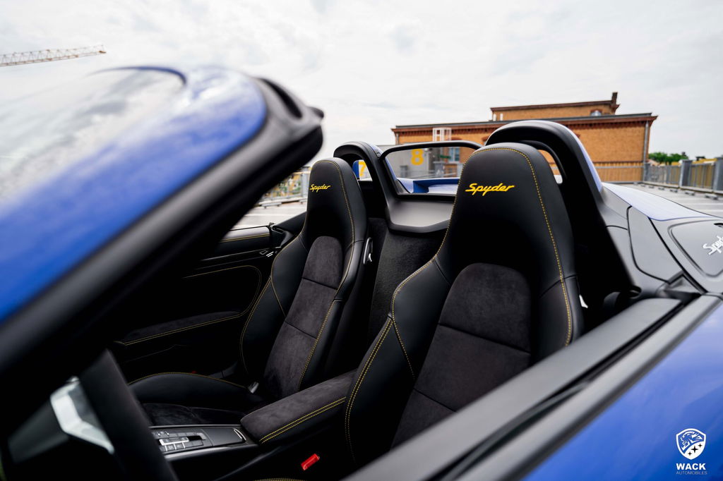 Porsche 981 Boxster Spyder