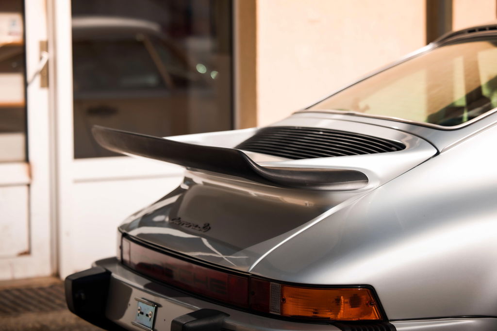 Porsche 911 Carrera 3.0