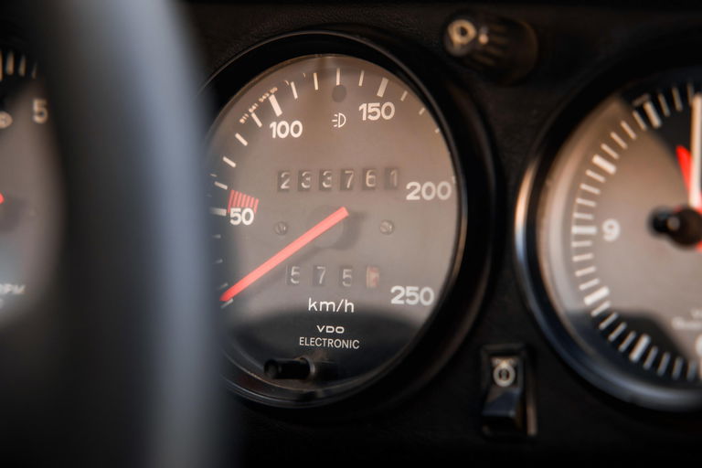 Porsche 911 Carrera 3.0