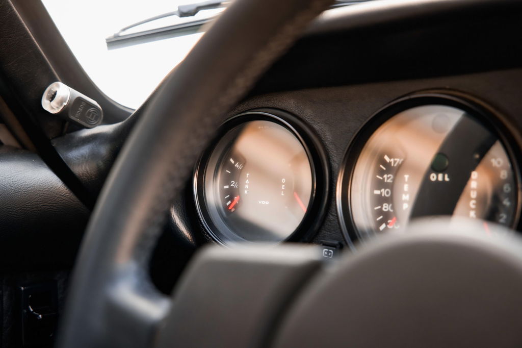 Porsche 911 Carrera 3.0