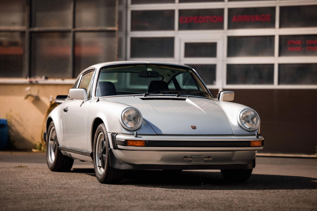 Porsche 911 Carrera 3.0