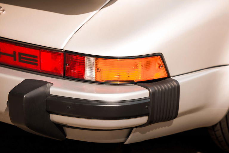 Porsche 911 Carrera 3.0