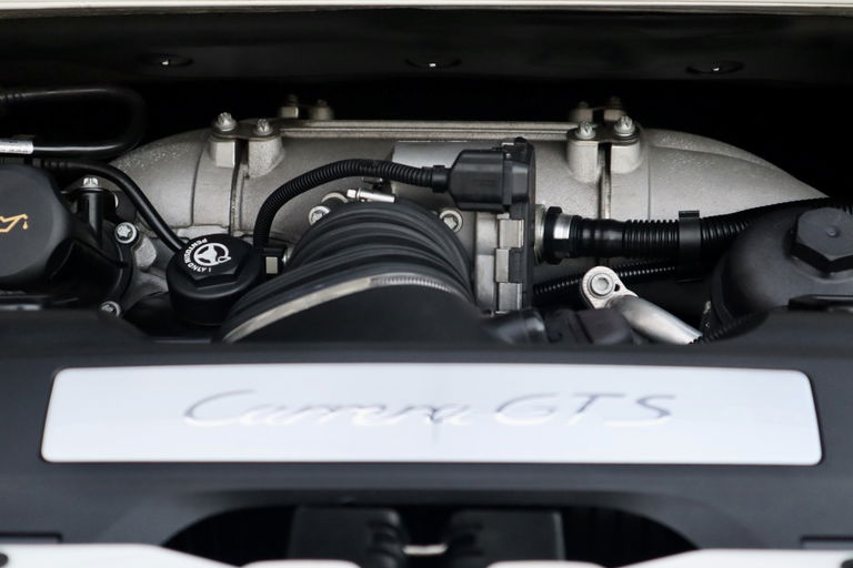 Porsche 997.2 Carrera GTS