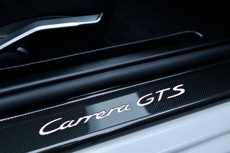 Porsche 997.2 Carrera GTS