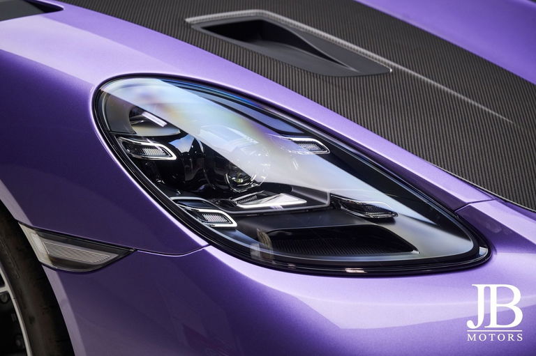 Porsche 718 Spyder RS