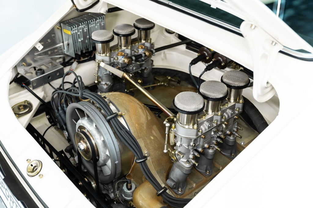 Porsche 911 Backdate