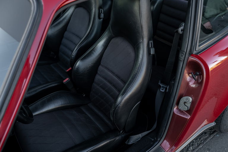 Porsche 911 Carrera 3.2