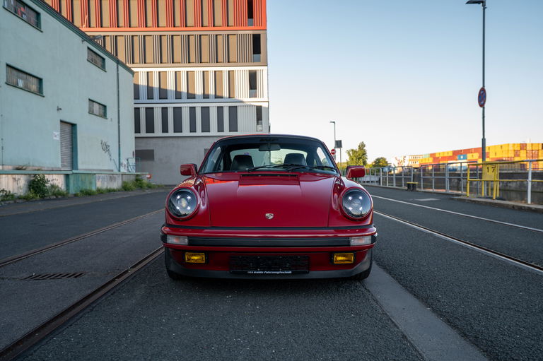 Porsche 911 Carrera 3.2