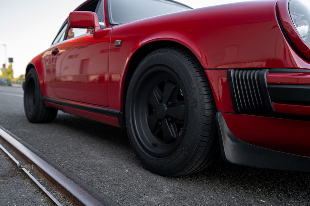 Porsche 911 Carrera 3.2