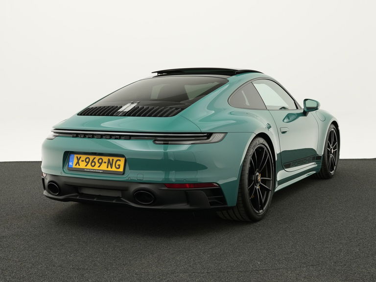 Porsche 992 Carrera GTS