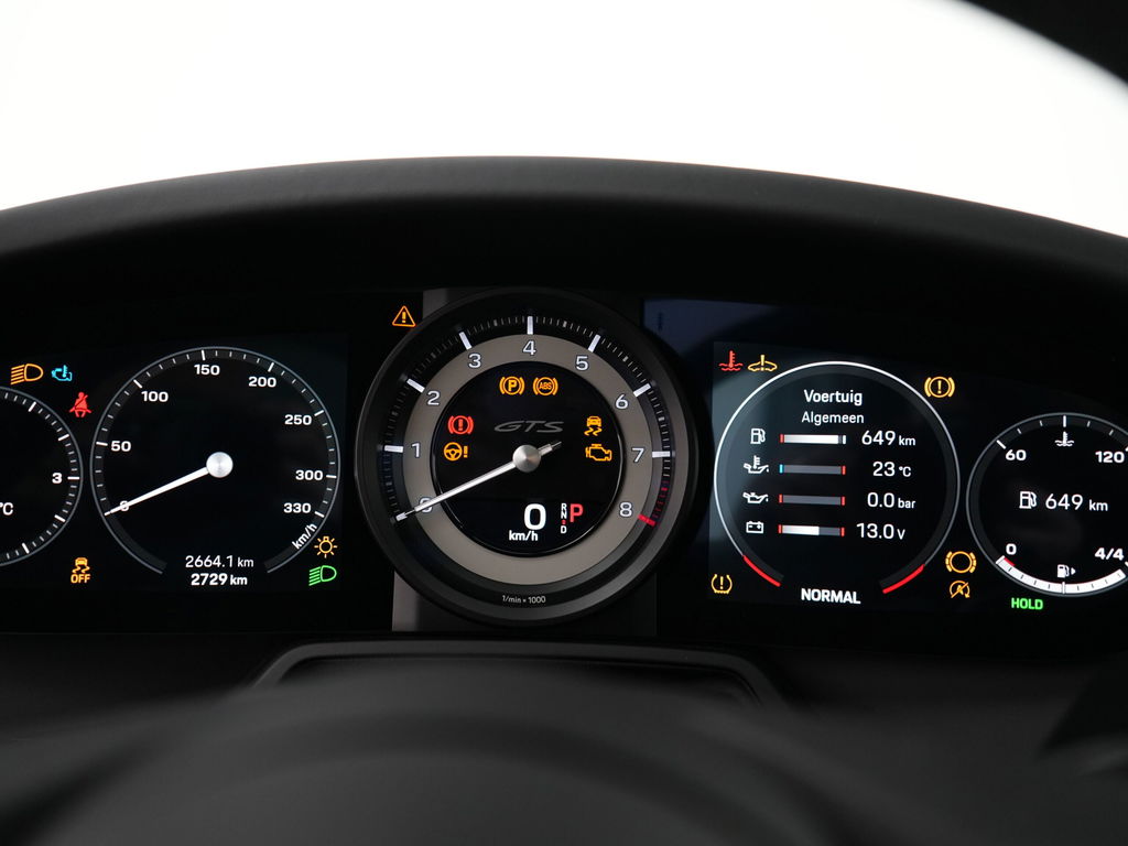 Porsche 992 Carrera GTS