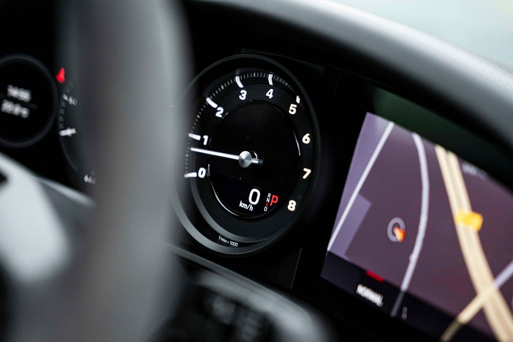 Porsche 992 Carrera 4S