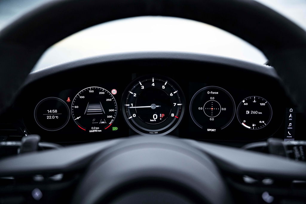 Porsche 992 Carrera 4S