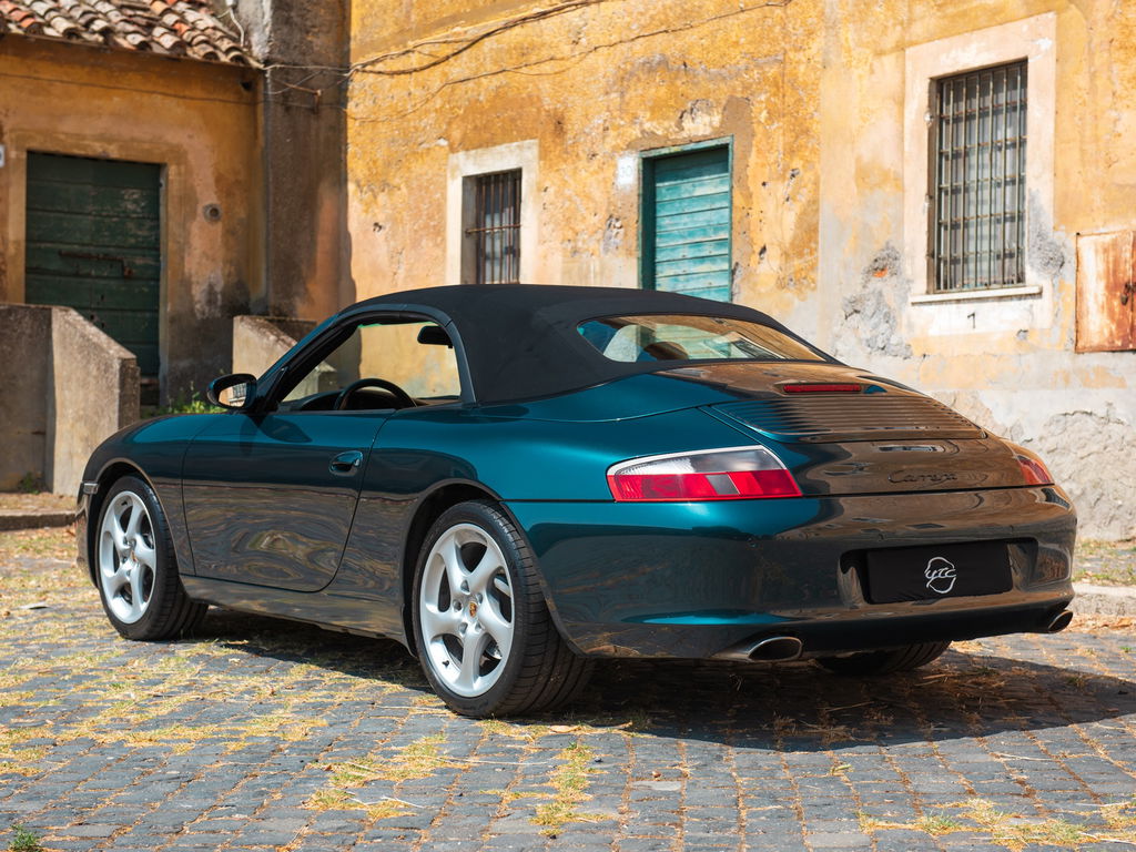 Porsche 996 Carrera