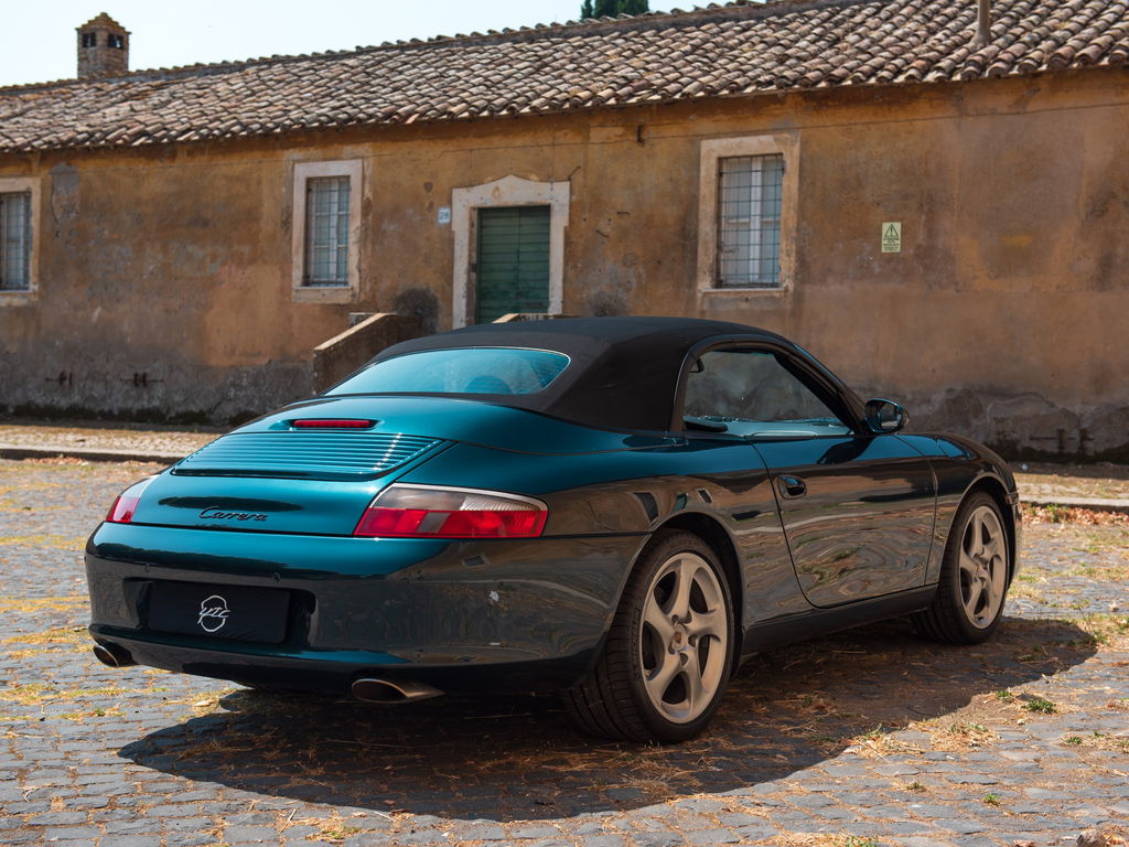 Porsche 996 Carrera