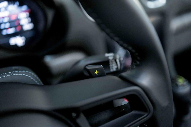 Porsche 718 Spyder RS