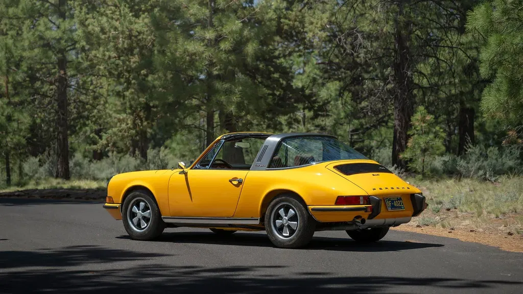Porsche 911 T (US)