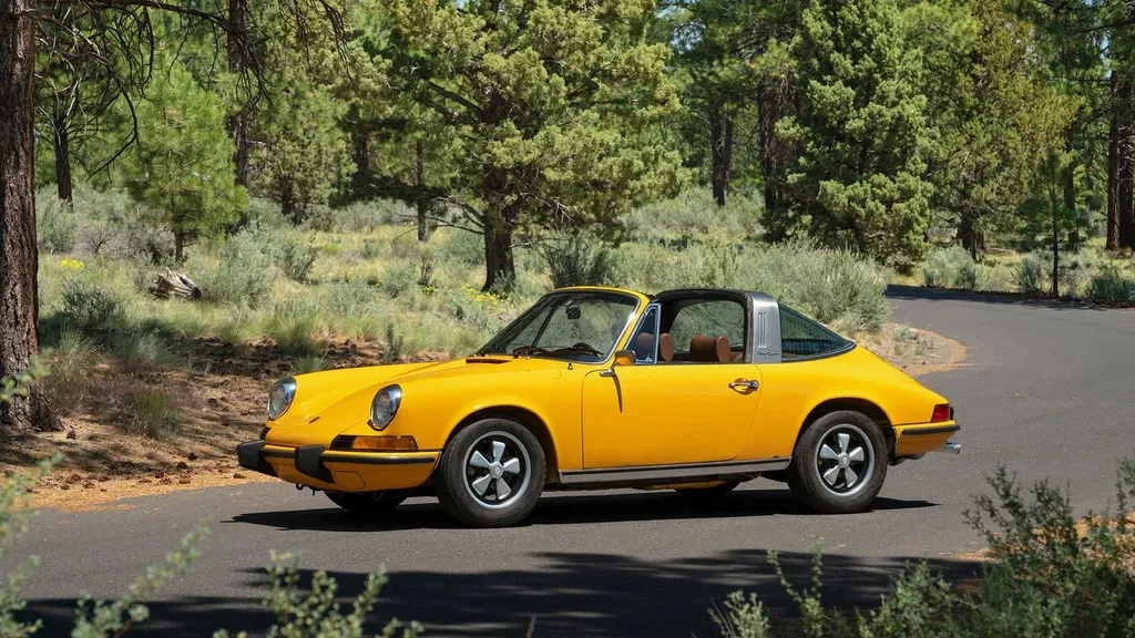 Porsche 911 T (US)