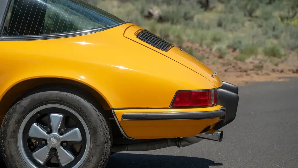 Porsche 911 T (US)