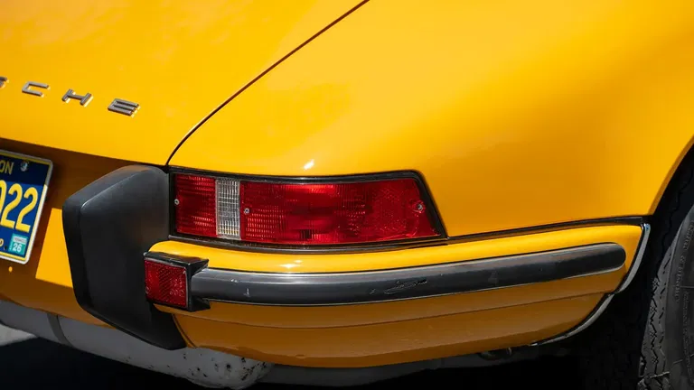 Porsche 911 T (US)